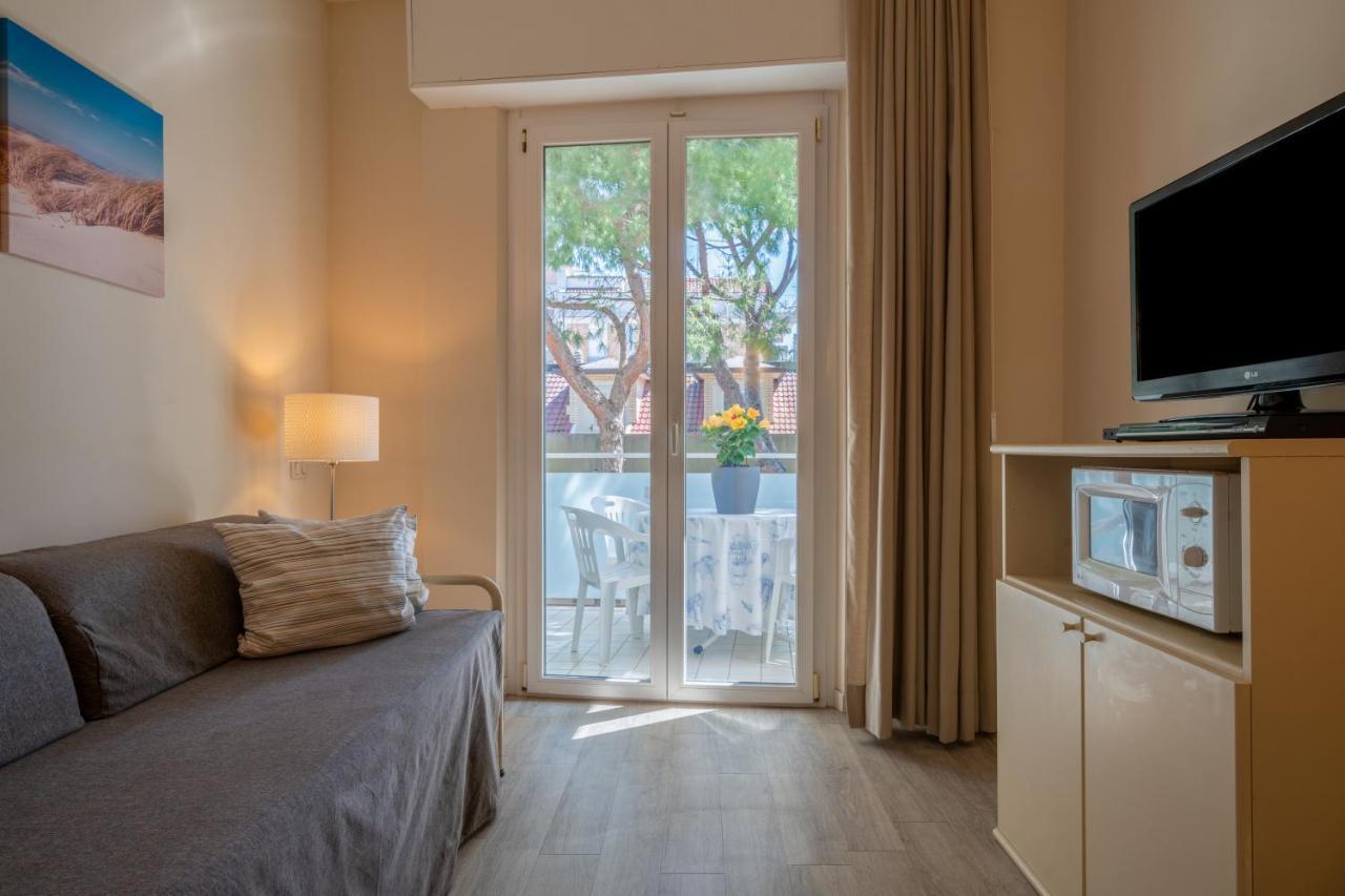 Residence Capitol カットーリカ エクステリア 写真